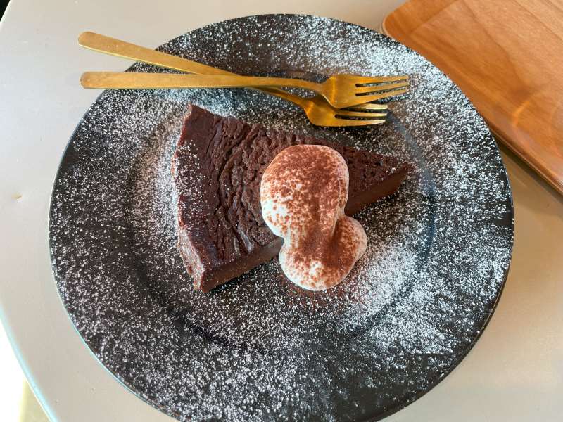 제주-혼자-여행-추천-카페-베어파인