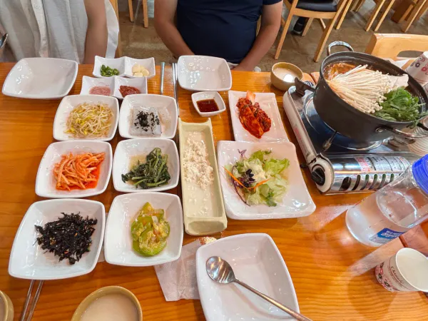 생생정보 우와한 식당 수제 가마솥 두부버섯전골 음식점 위치