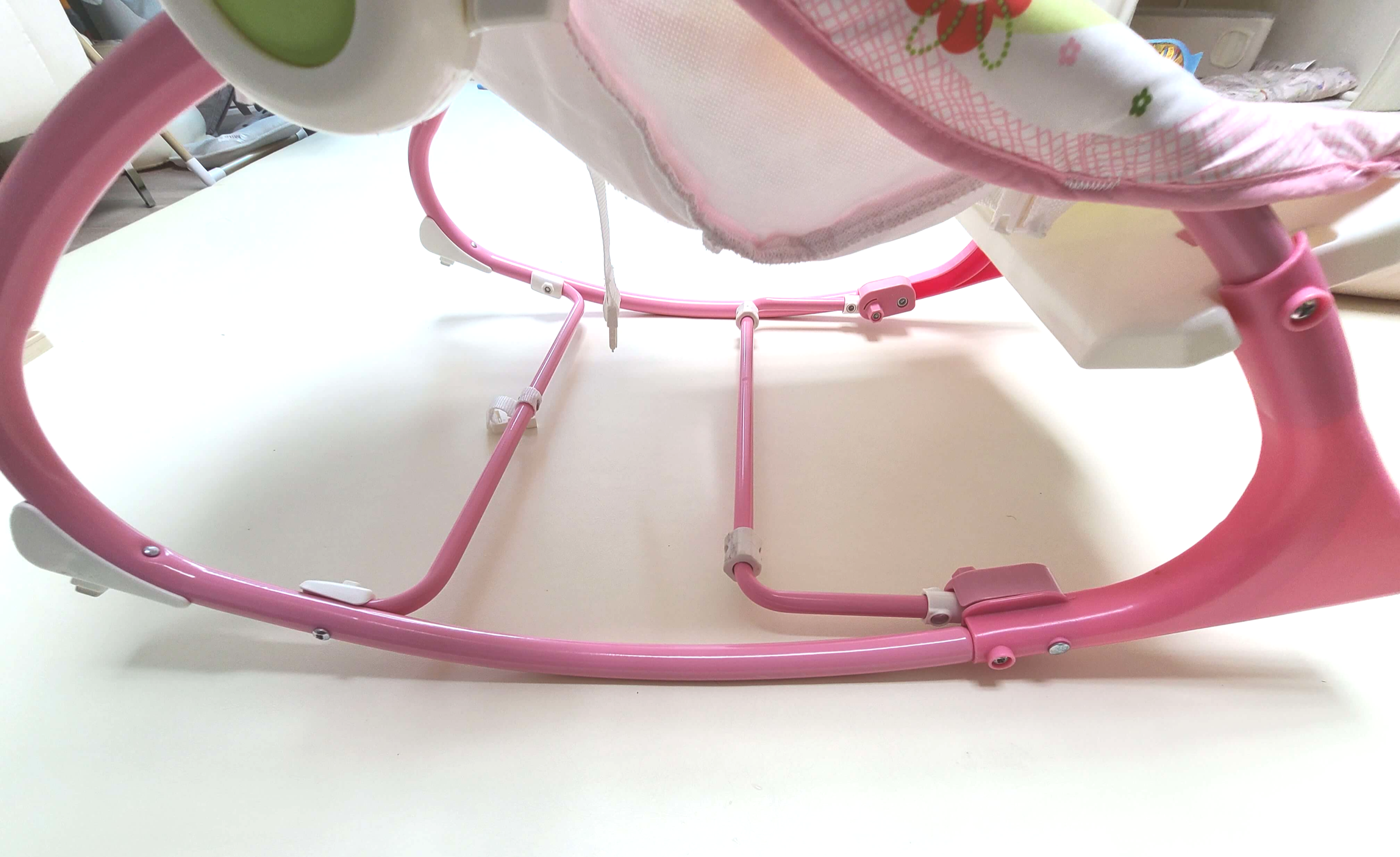 피셔프라이스 바운서 하단