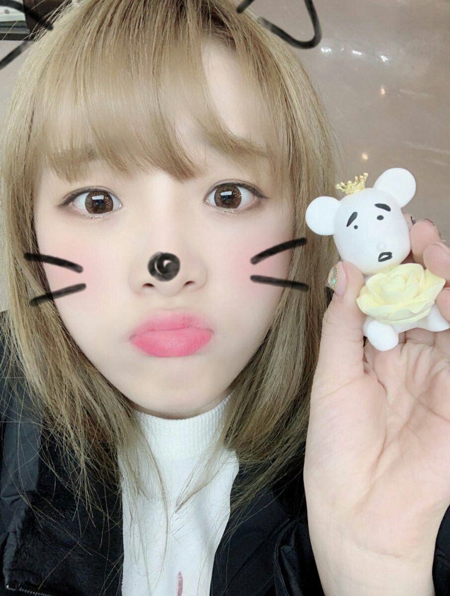 아이즈원 최예나 귀여운 매력어필