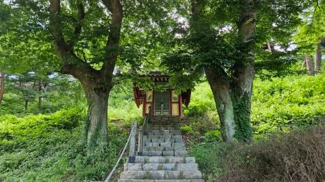 당진 신암사 : 보물 금동여래좌상과 고려의 숨결을 찾아서