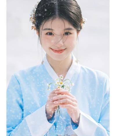 정해 여자 사주