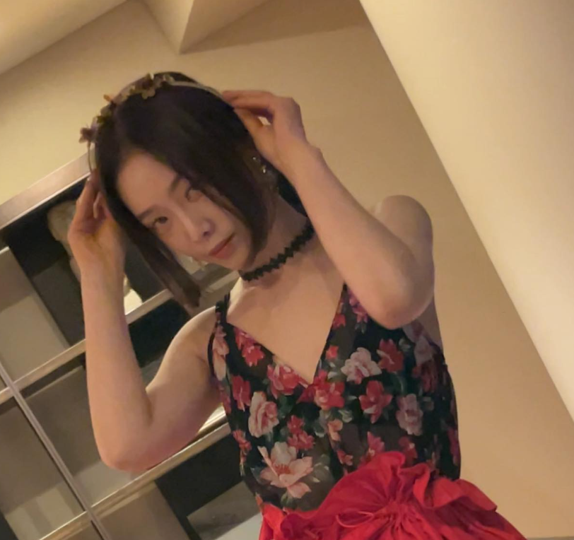 김히어라