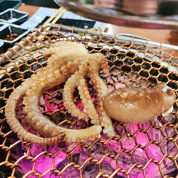 생방송투데이 대구 죽전 감삼동 마늘 산낙지 숯불구이 맛집