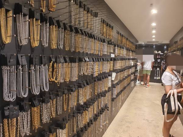 뉴뉴-2층-목걸이