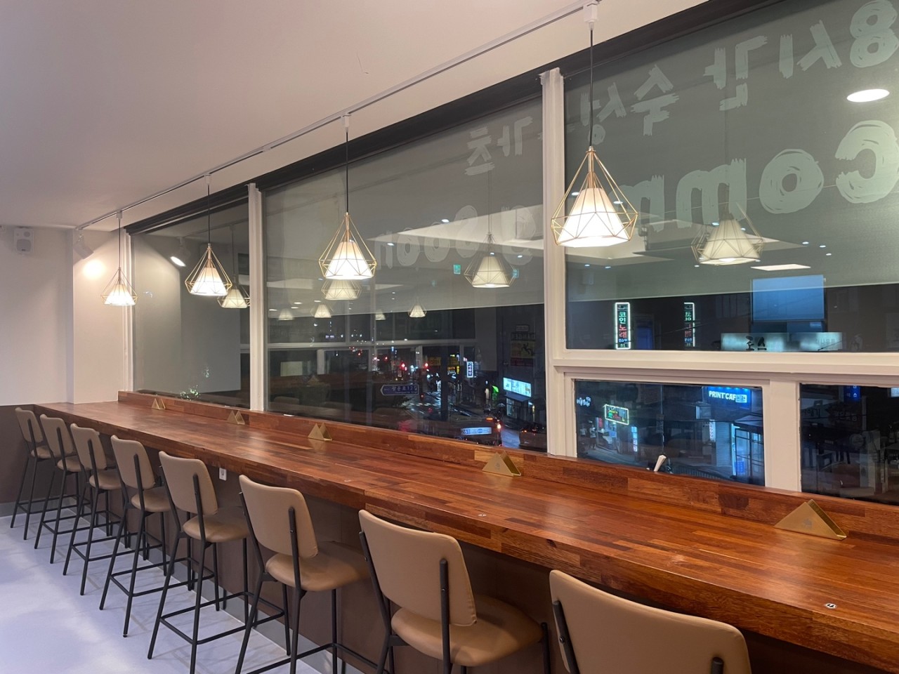 카츠백 월계점 인테리어/ 출처 - 네이버 업체등록