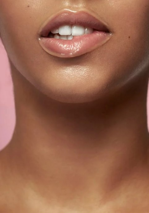 립케어 제대로 하자! 각질·건조·착색까지 해결하는 입술 종합 관리법