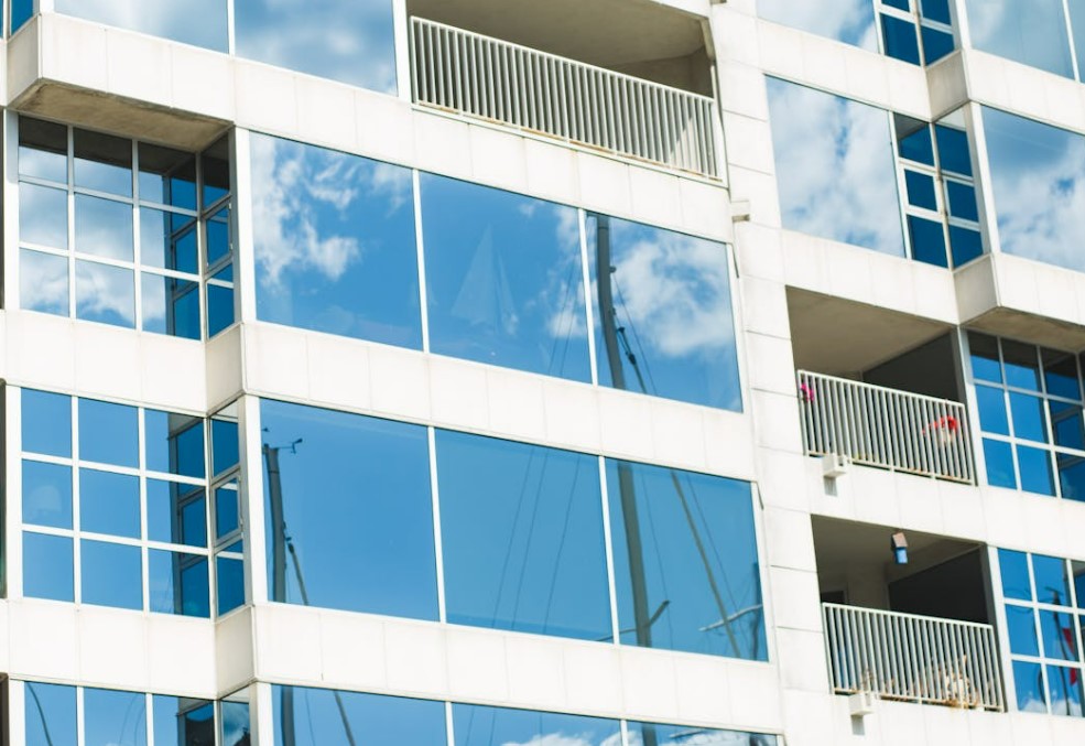 태양광 설치 업체 비교 가이드 (2025년 실사용 기준)