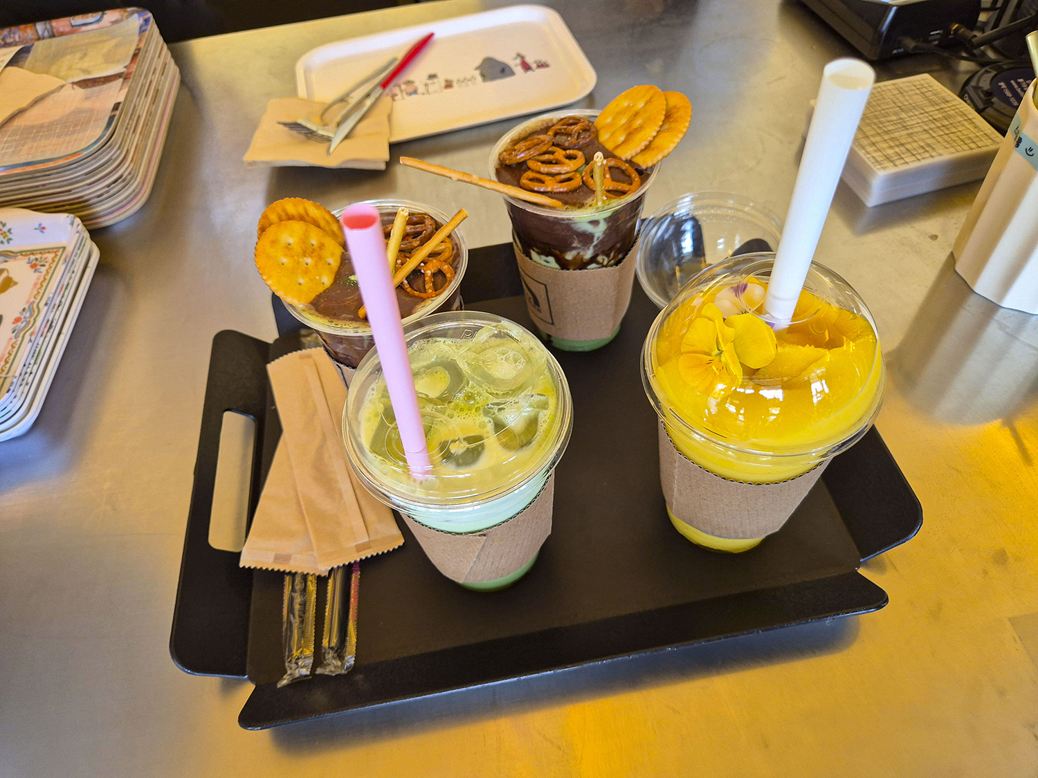 파주 심학산 카페 메뉴 나온 사진