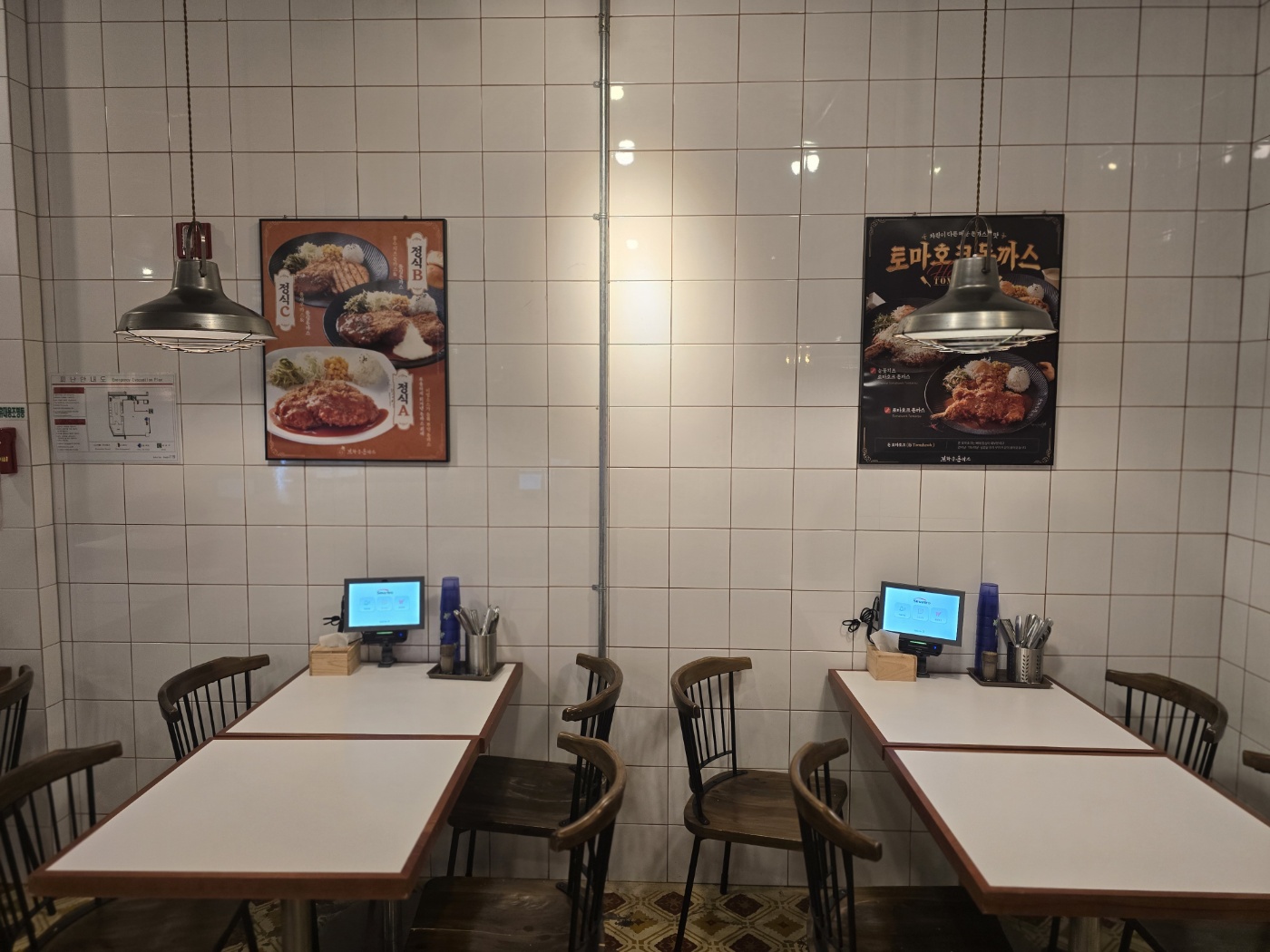 여의도 브라운돈까스 실내 사진1
