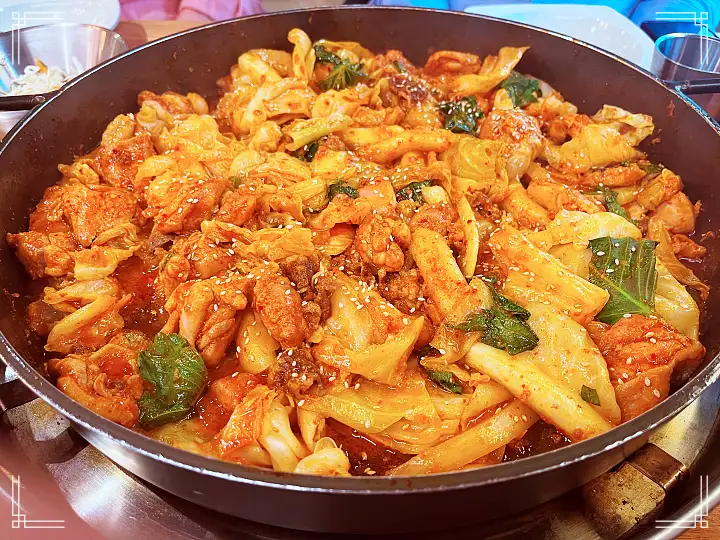 어서와 한국은 처음이지 치즈 닭갈비 후식 볶음밥 새우튀김 스웨덴 친구들 편 논현역 영동시장 맛집 위치