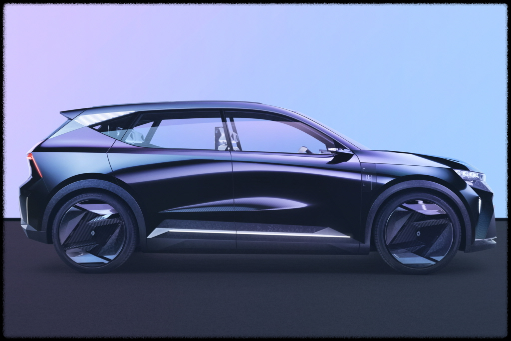 르노시닉-측면이미지