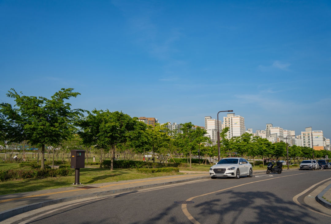 정조 효공원 주차장