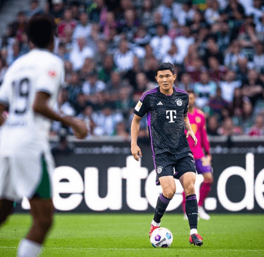 뮌헨 맨유 김민재 활약