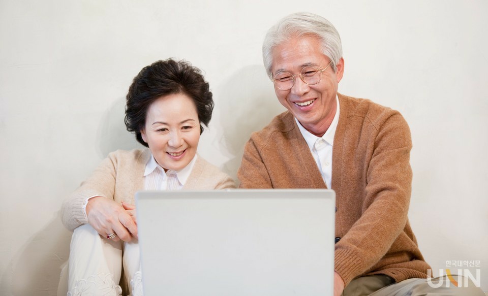 기초연금 수급자격과 모의계산