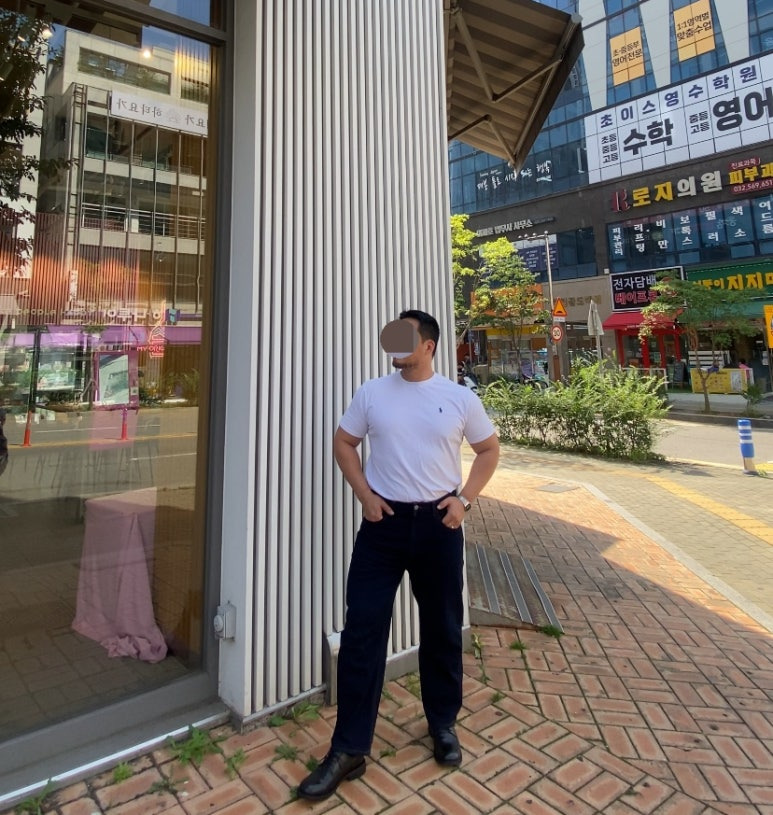 데일리룩('25. 9. 26.)폴로랄프로렌 베이직 티셔츠, 카시오 158W-1 실버, 무신사스탠다드 생지 레귤러핏 데님 팬츠, 킨치(KINCHI) 구두 더비슈즈 SHOWER 808