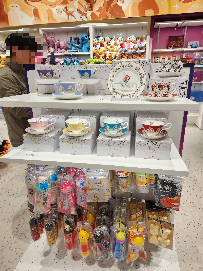 김포현대프리미엄아울렛 디즈니스토어 식기