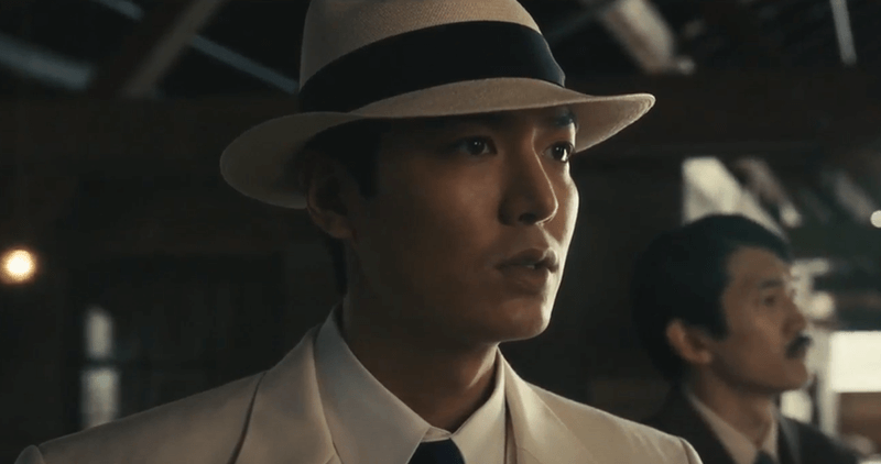 하얀색 모자를쓴 한수