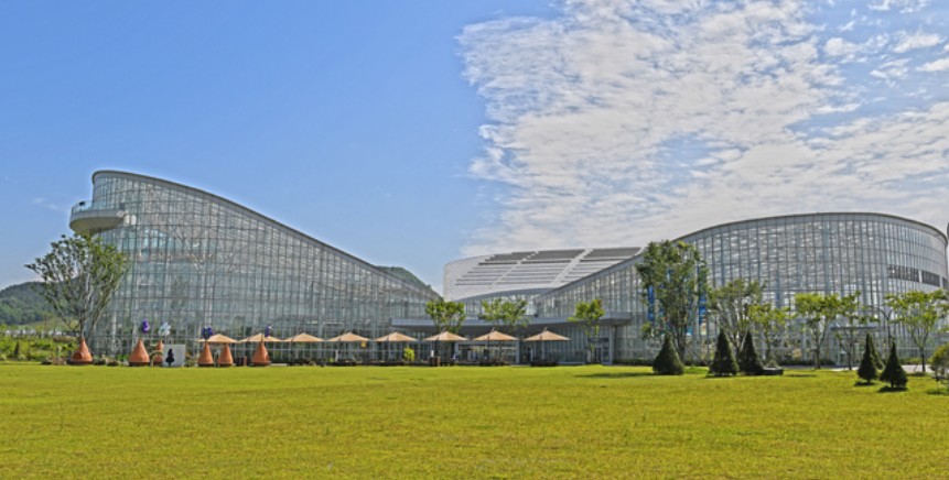 티맵 인기 여행지 추천 Top5 - 요즘 가볼만한 곳 : 국립세종수목원