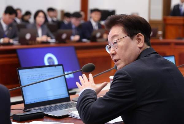 이 대통령 국무회의 공개 논란 총정리｜생중계 중단 요구 반박&middot;장관 발언 논란&middot;레드팀 뜻&middot;국무회의 영상