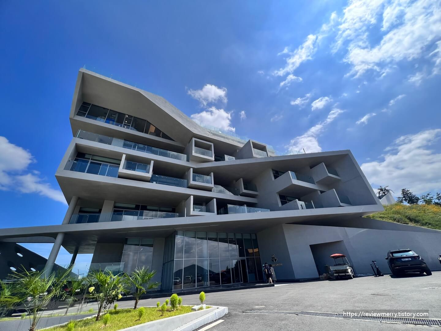 포트앤포트 외관