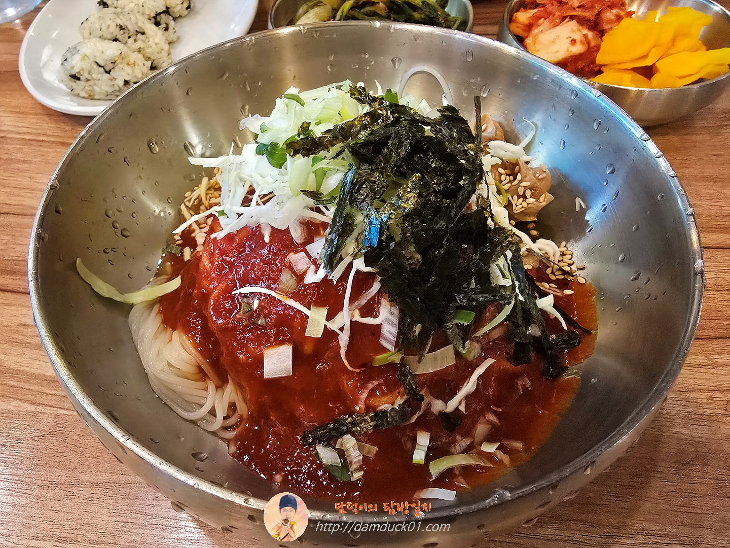 골뱅이 비빔국수