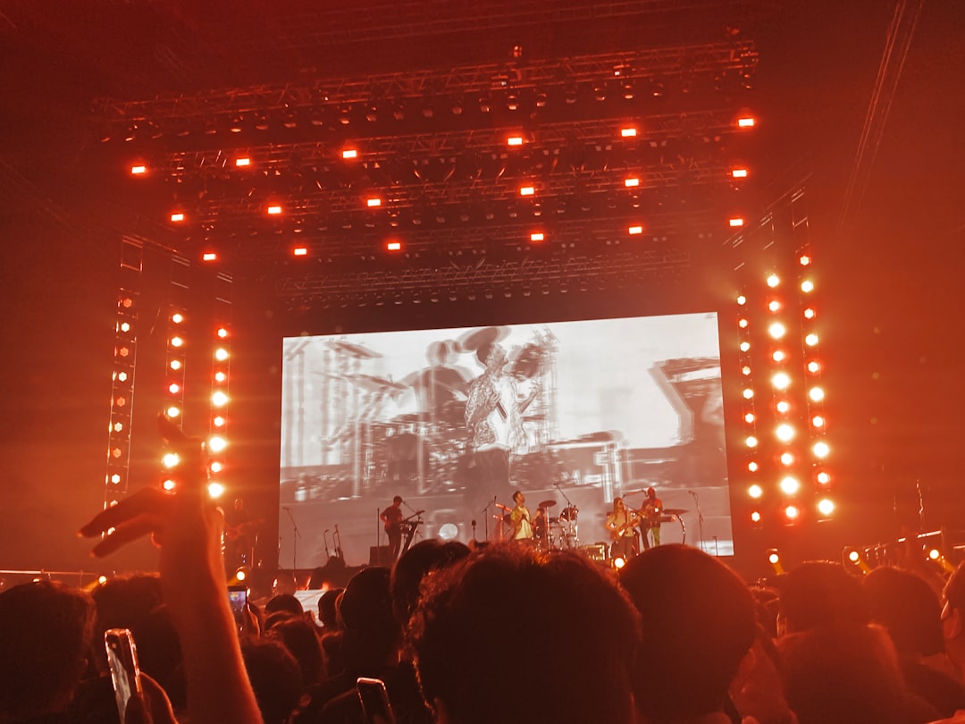'concert'