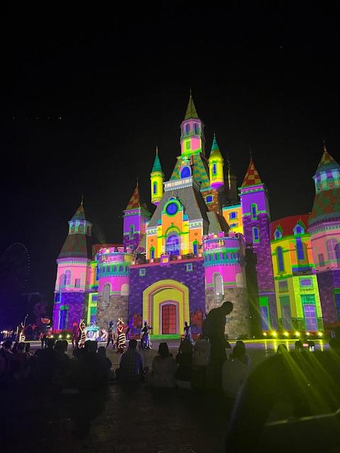 나트랑 빈원더스 타타쇼 화려한 조명