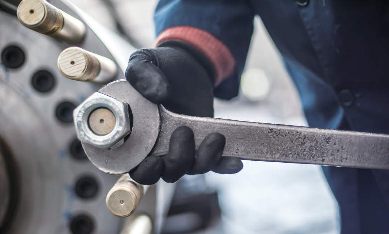 일반기계조립원-하는일-업무환경-되는법-학과-전망