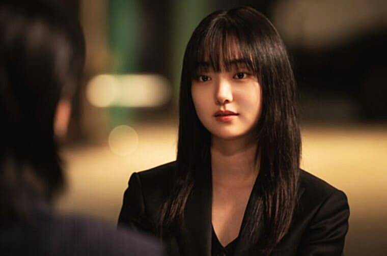 배우-김혜준-킬러들의-쇼핑몰