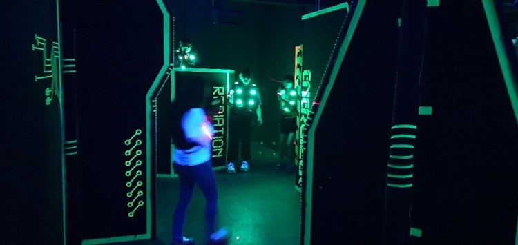 홍대 놀거리 볼거리 즐길거리 BEST 7 모음 해리포터 카페, 시간의 조각 최저가 예약방법, KB청춘마루 무료전시 포함