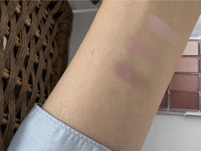 웨이크 메이크 생기블러링 섀도우 팔레트