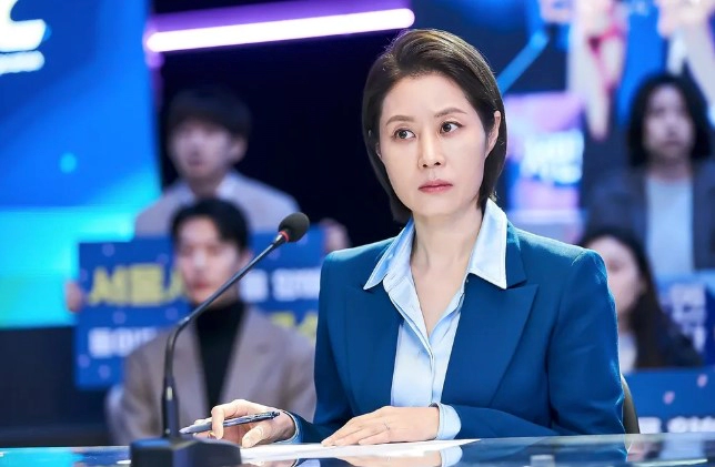 퀸메이커 오경숙(문소리)