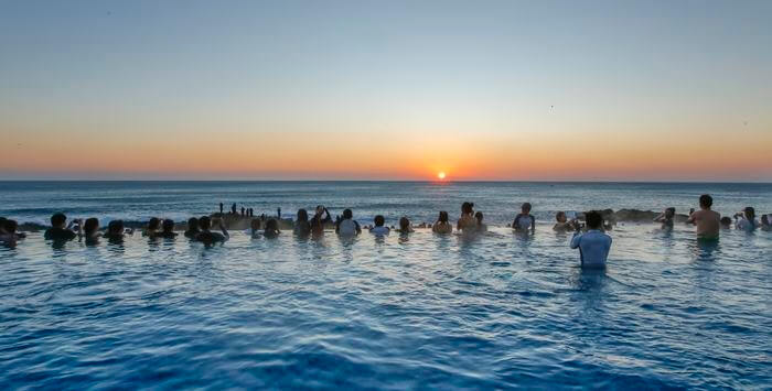 연말연시 겨울 호캉스 온천 여행, 카운트다운과 일출 한번에