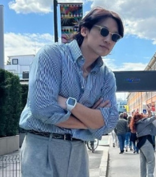 가수 비 병원비 없어 모친상