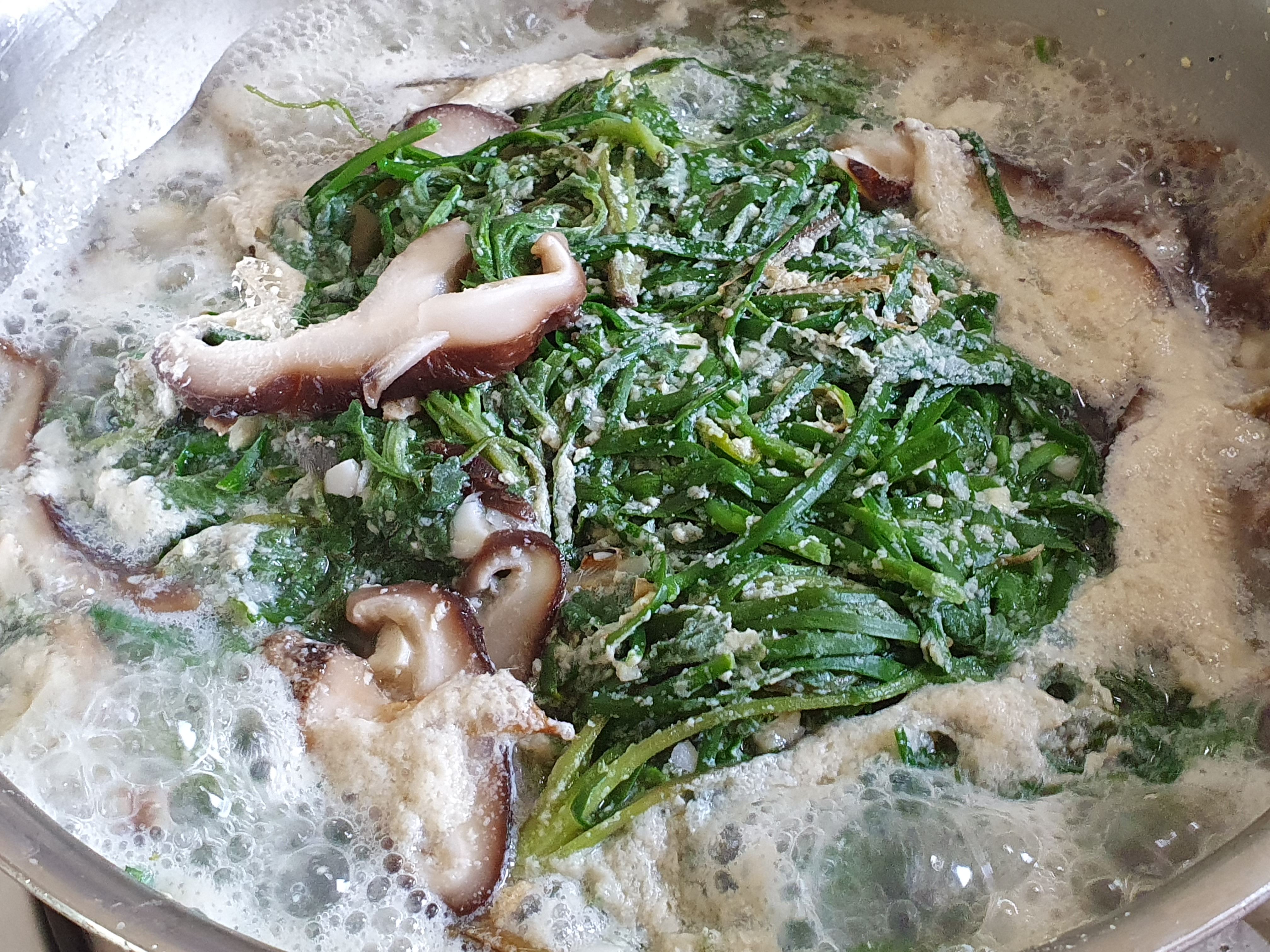 쑥국 끓이기