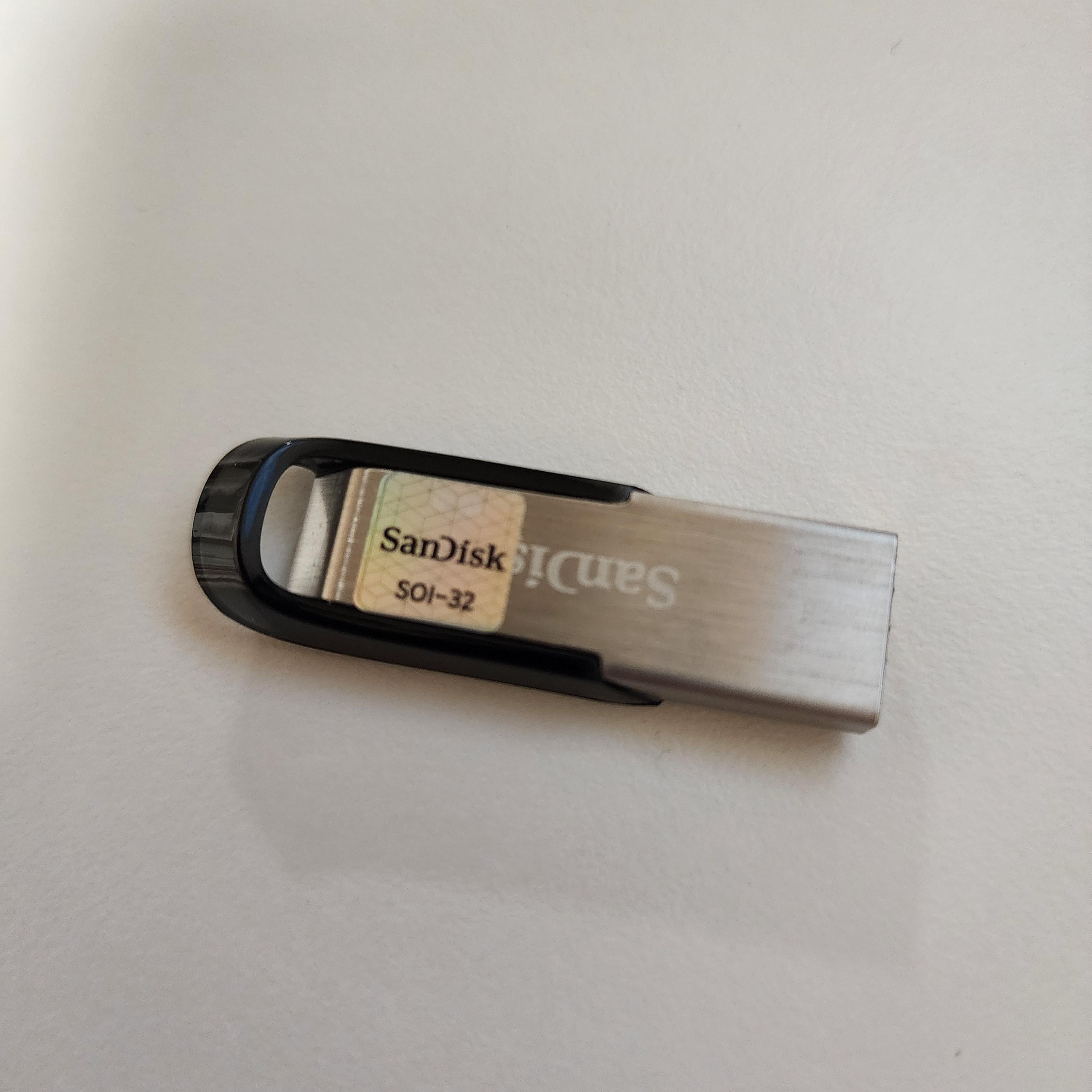 부팅USB-제작용으로-구매한-샌디스크-32GB-USB