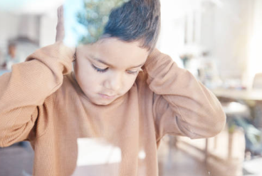 아스퍼거 증후군 증상 자가 진단 장애등급 치료법 걸음걸이 특징