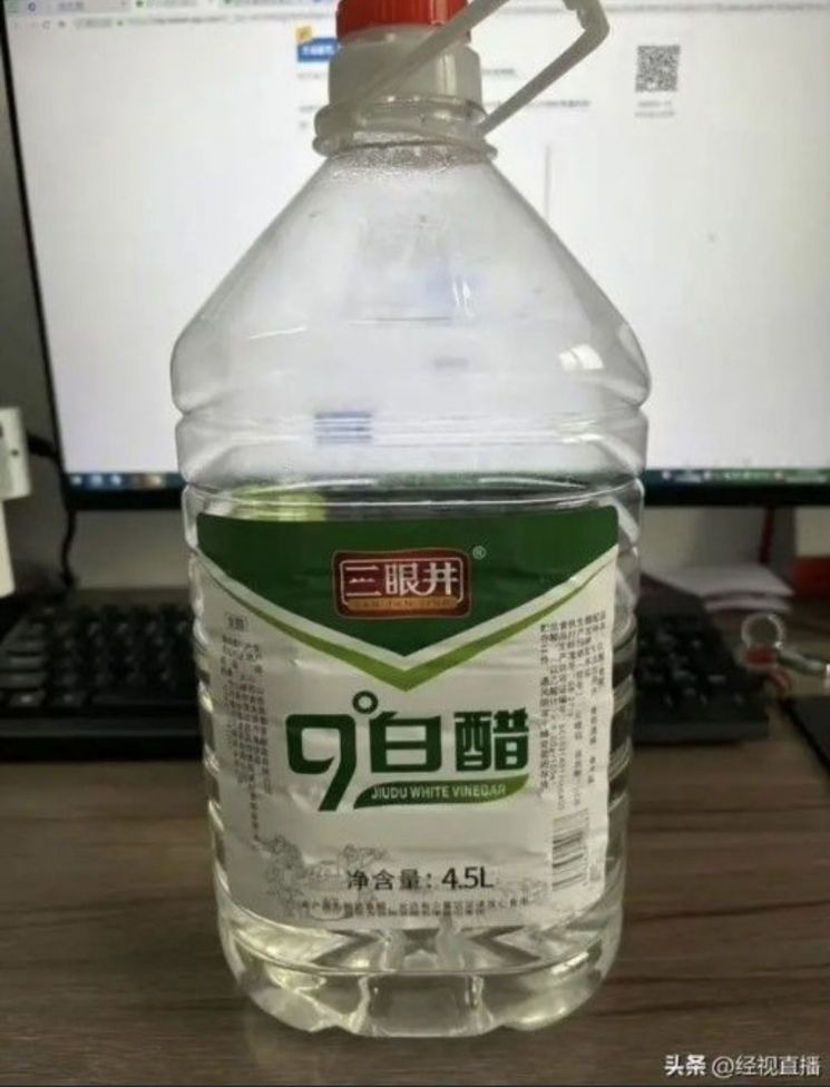 물은 반드시 생수