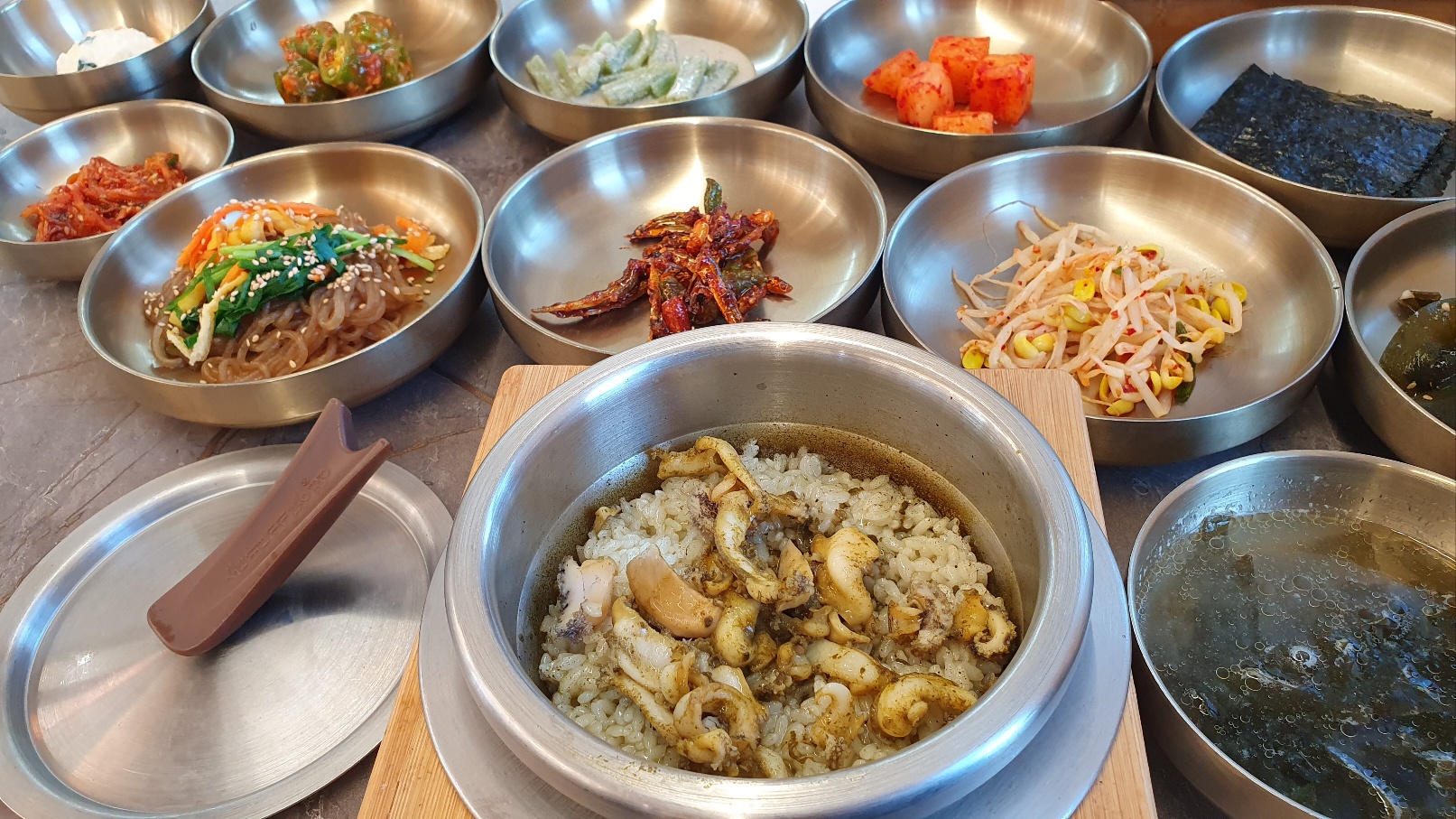 한마음전복돌솥밥