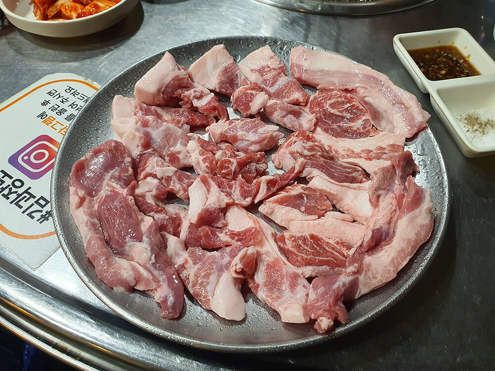 피동 또와 대패삼겹 맛집
