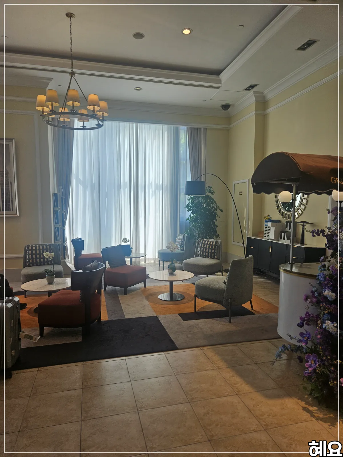 상하이-그린-코트-레지던스-시티-센터-로비