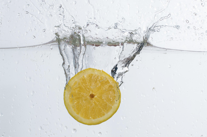 영양제로 피부까지? 먹는 스킨케어의 진짜 효과와 한계