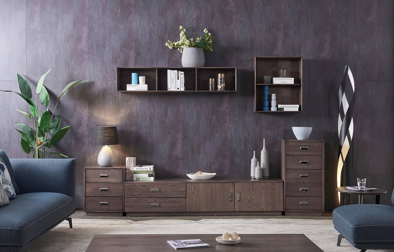 작은 공간을 넓어 보이게 하는 빈티지 가구 배치 원리