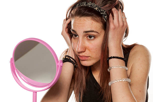 기미잡티 없애는법? 피부톤을 환하게 만드는 최신 시술 정리