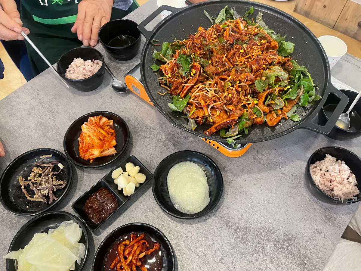 시흥-장곡동-갯골생태공원-맛집-오징어와-불고기-밥이-무한리필인-야불과오불