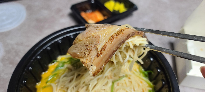 히노아지 성남신흥점 라멘 일본식라면 탄탄멘정식 내돈내산 수제돈까스 탄탄멘 거대한차슈