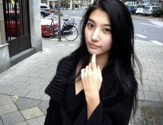 이해인 셀카