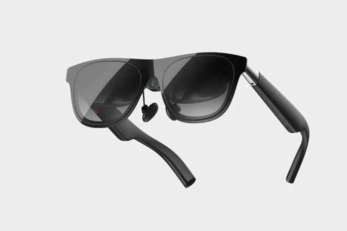 엑스리얼이 CES 2025에서 선보인 AR 글라스 '