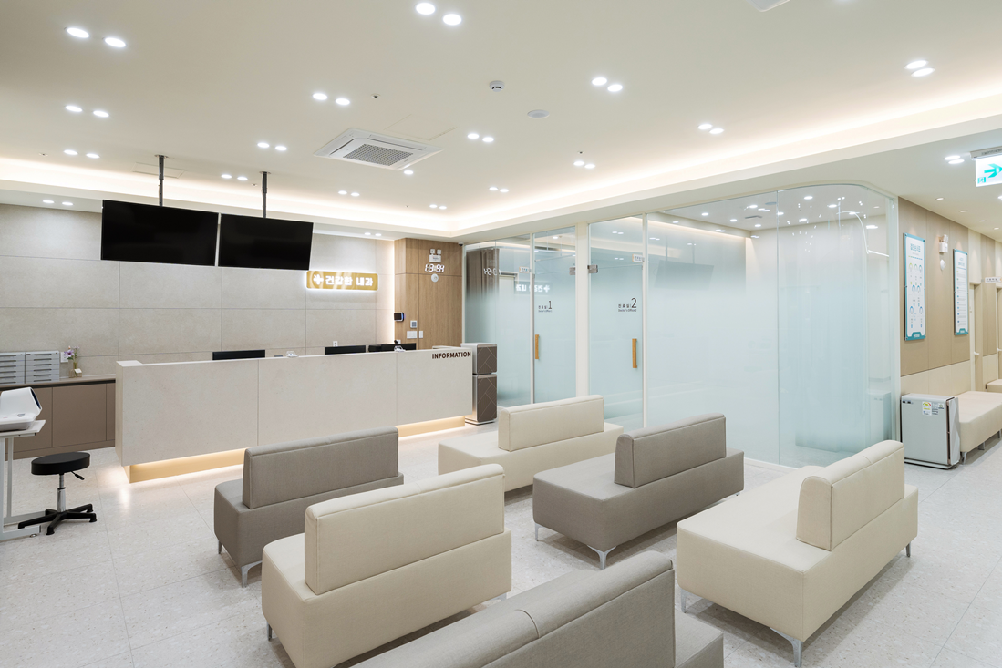 내과병원로비인테리어